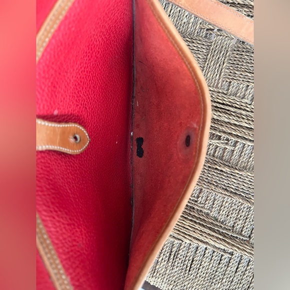 Dooney & Bourke Purse Vintage All Weather Leather Red Shoulder Bag 80’s - Picture 8 of 11